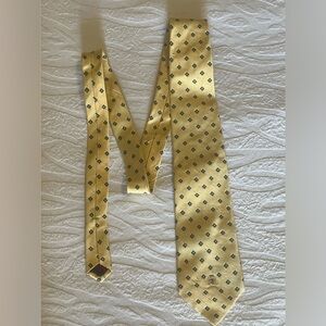 Tommy Hilfiger Men's Yellow Silk Geometric Designer Tie